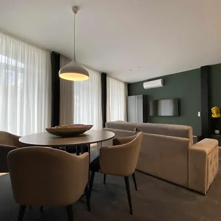 Lux Housing Seculo XXI Alojamento Premium C * Braga